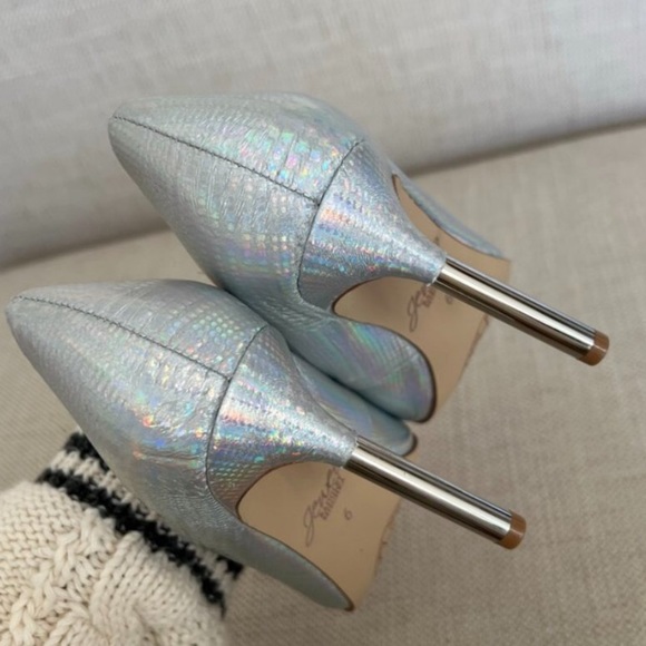 Badgley Mischka Jewel Riley Iridescent High Heels Pumps Size: 6 - Picture 6 of 14